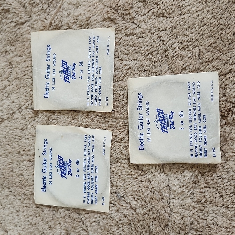 Teisco Del Rey electric guitar strings used A D E